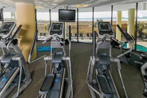 711 Holiday Isle image 2