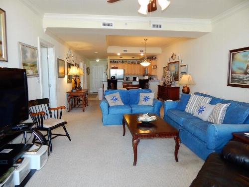 711 Holiday Isle image 20